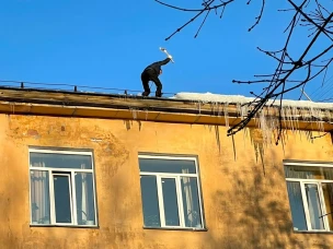 Состояние крыш многоэтажных домов в Канавинском районе проверили специалисты ГЖИ и АТИ в ходе совместного рейда