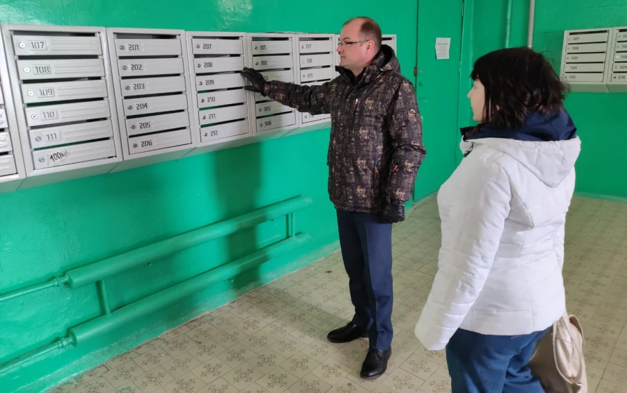 Дзержинские коммунальщики с начала года отремонтировали по требованию Нижегородской ГЖИ 11 подъездов