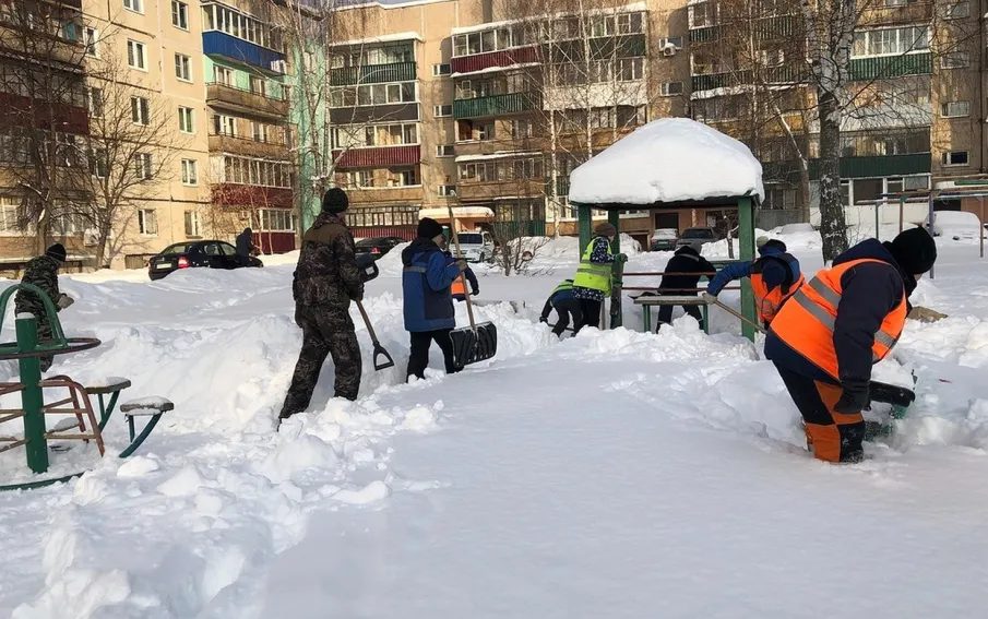 17 протоколов получили выксунские коммунальщики за некачественную уборку снега