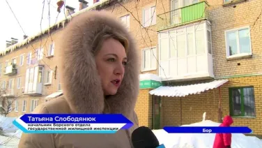 На Бору инспекторы ГЖИ проверили 40 домов и выявили 32 нарушения содержания кровель